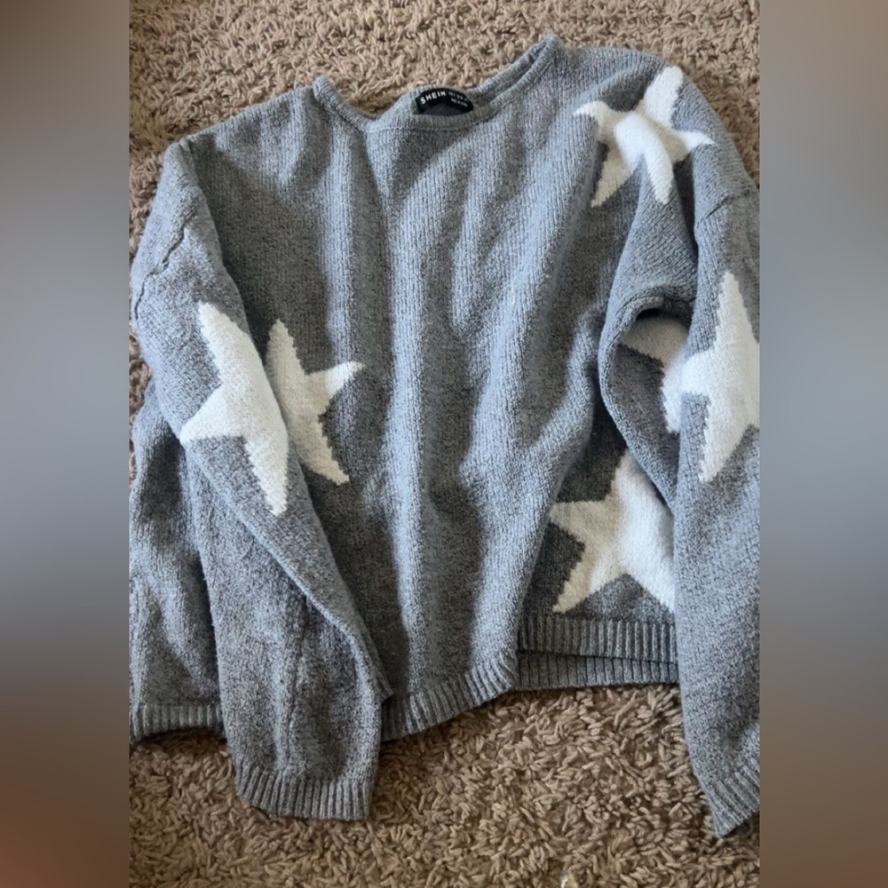 Small knit sweater